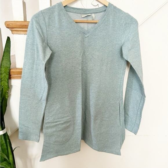 LOGO by Lori Goldstein Cotton Blend V-Neckline Long Sleeve Tunic w/ Pockets XXS - Picture 1 of 6
